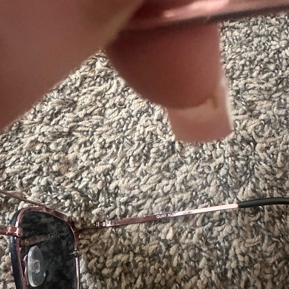 QUAY Private Eyes Mirrored Sunglasses in Pink & Rose - Picture 7 of 8